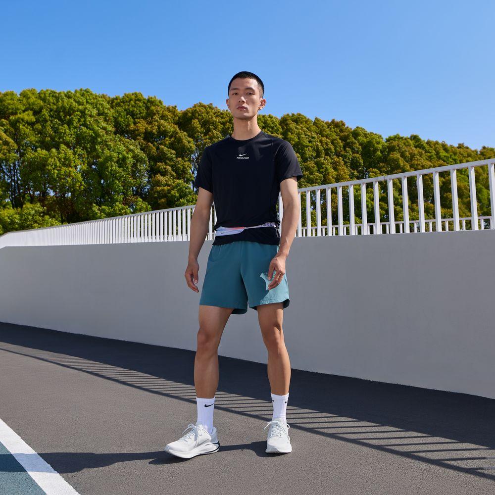 Nike Reise Laufen Gipfel Weiß Schwarz Silber