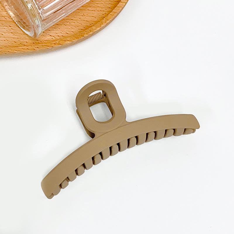 Retro Milk Coffee Series: Sweet Girl Shark Clip with Frosted Hollow Design - Fashion Hair Accessory