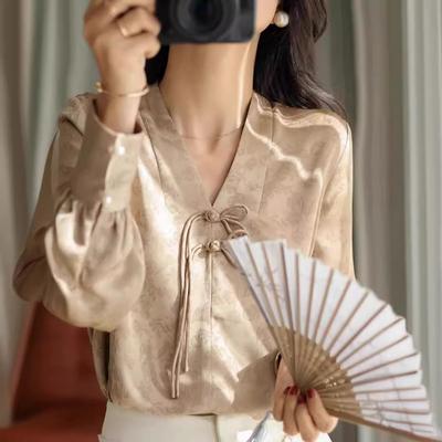 New Top Temperament Women's Clothing New Chinese Style Jacquard V-neck Button Loose Long-sleeved Shirt for Women