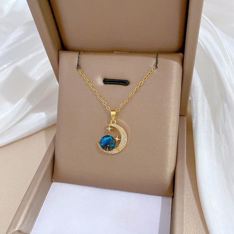 Planet Saturn Titanium Steel Chain Necklace Women's Light Luxury Transparent Crystal Sweet Cool Clavicle Neck Chain Jewelry