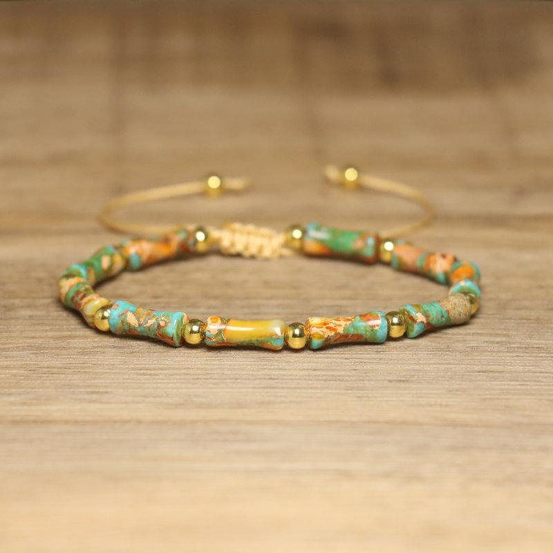 Bracciale con Perle di Bambù in Avventurina Verde – Accento Dorato Regolabile Gioiello Delicato, Regalo Fortuna Prosperità per Donne