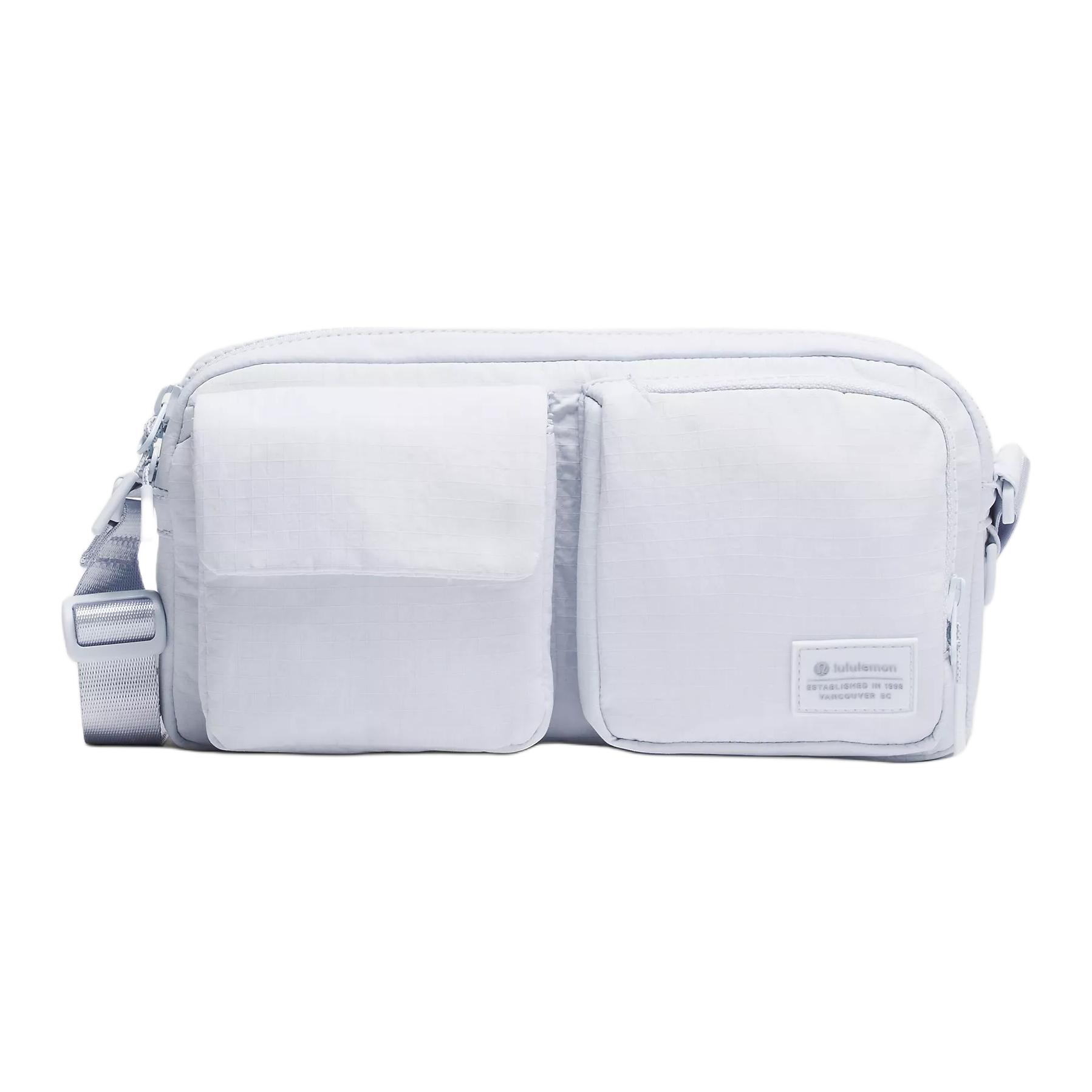 Lululemon Multi-Pocket 2.5L Waterproof Adjustable Shoulder Strap Nylon Crossbody Bag Unisex Bags Starch-Blue LU9CMCS-068839 Starch Blue