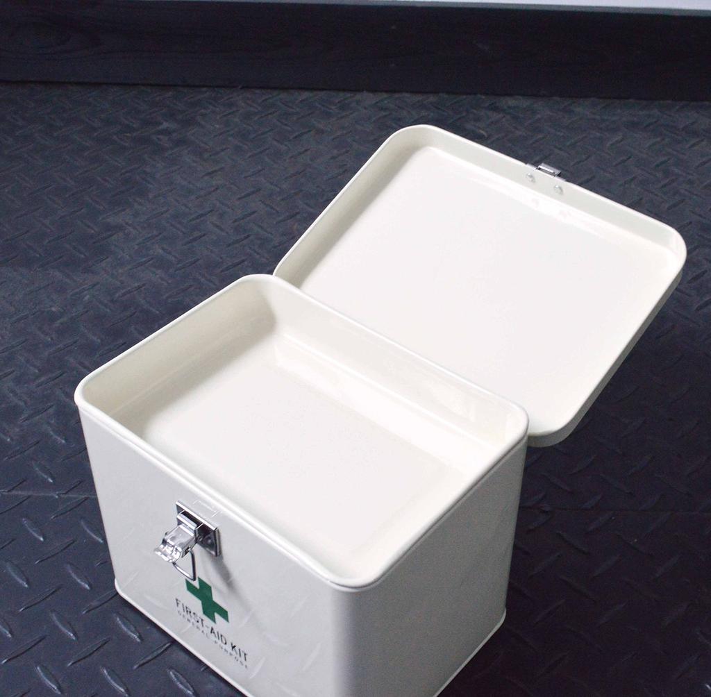 KI Japan Medico Stylish Tin First Aid Kit (with dividers and tray) Ivory M size 160007