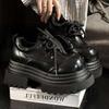 Primavera 2025 nuevos mocasines retro de estilo británico, zapatos pequeños de piel pulida, zapatos derby pequeños con suela gruesa y realzada