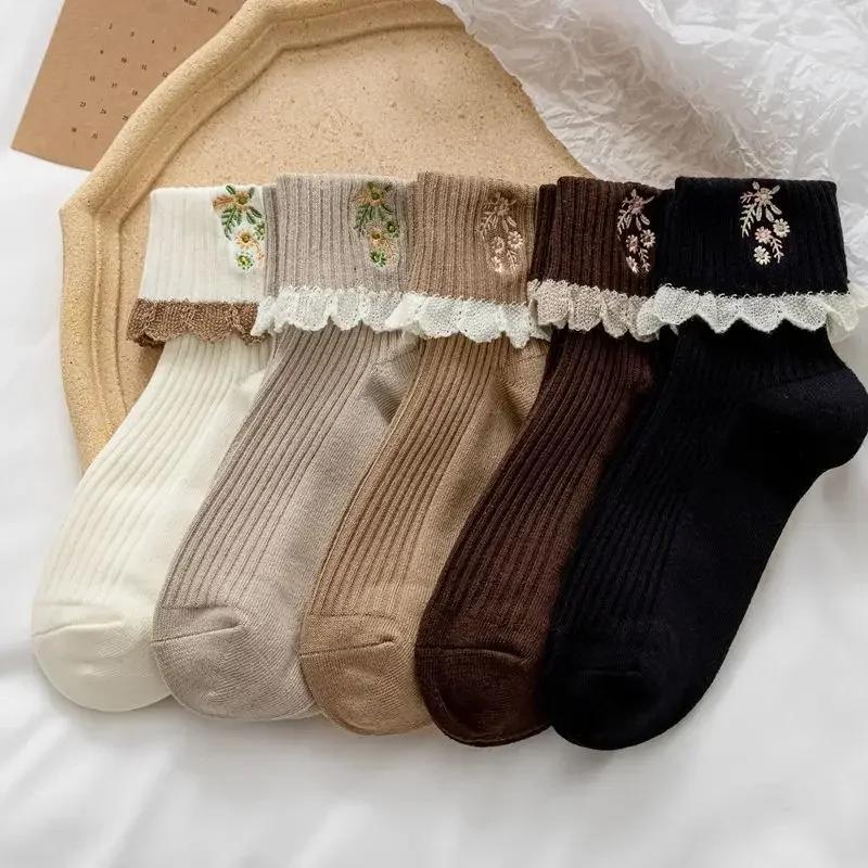 Japońskie Kawaii Urocze Skarpety Jk Lolita Koronkowe Falbankowe Puszyste Skarpety Damskie Moda Haft Kwiatowy Harajuku Retro Vintage Skarpety za Kostkę