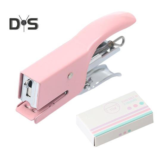 

Маленький ручной степлер, степлер на 10-16 листов, с 750 скобами, мини-настольный степлер для офиса, школы, дома, путешествий 1 Set розовый