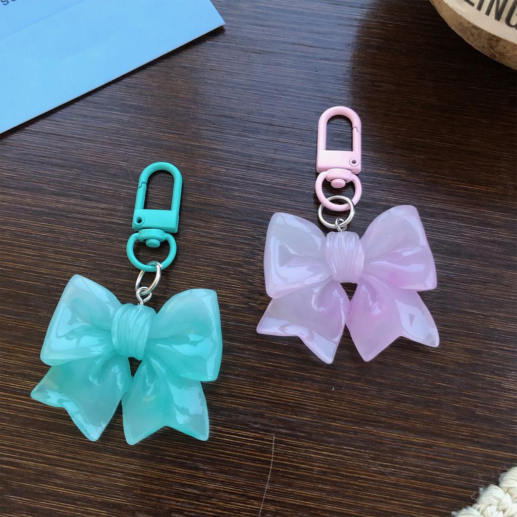 Crystals Clear Bowknot Tie Keychain Colorful Resin Accessory Portable Special Gifts for Keys Bag Charm Hanging