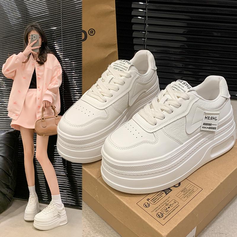 8CM thick-soled heightening shoes women's 2025 spring new Korean version versatile lace-up air force white shoes casual shoes board shoes