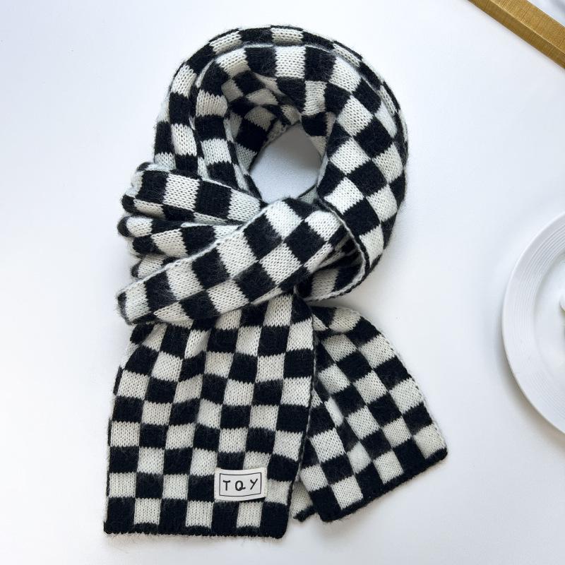 2024 Women's High-End Korean Blue Checkerboard Knit Scarf - Winter Warm Shawl