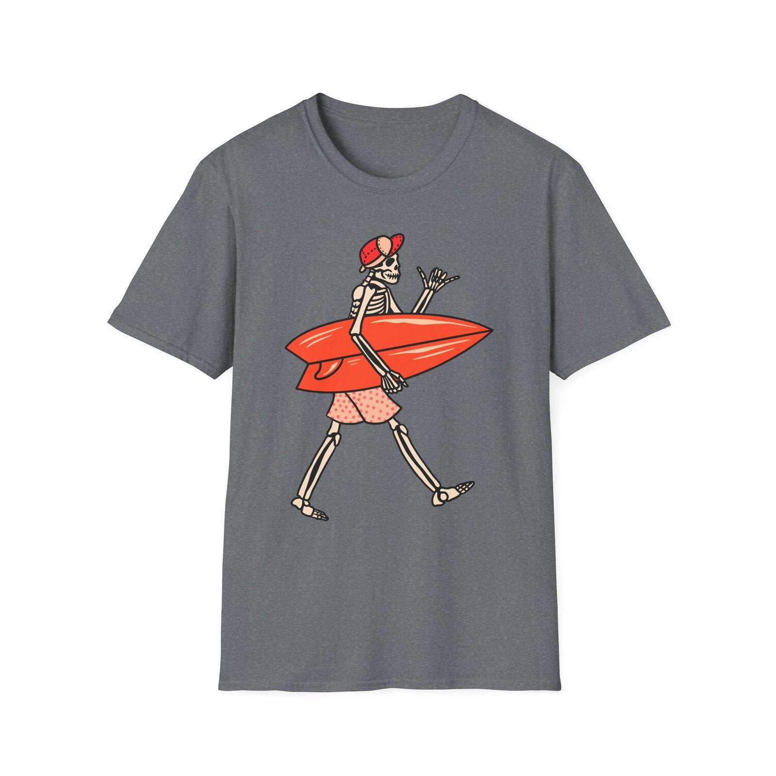 Skeleton Surfing Unisex T-Shirt | Summer Vibe Tee, Beach Lover Gift, Fun S разноцветный