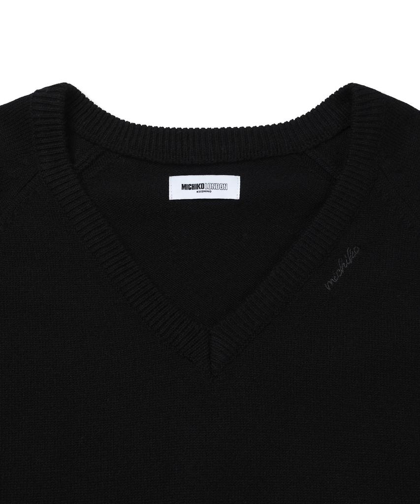 Michikoleondeonkosino Basic V-Neck Wool Knit Black