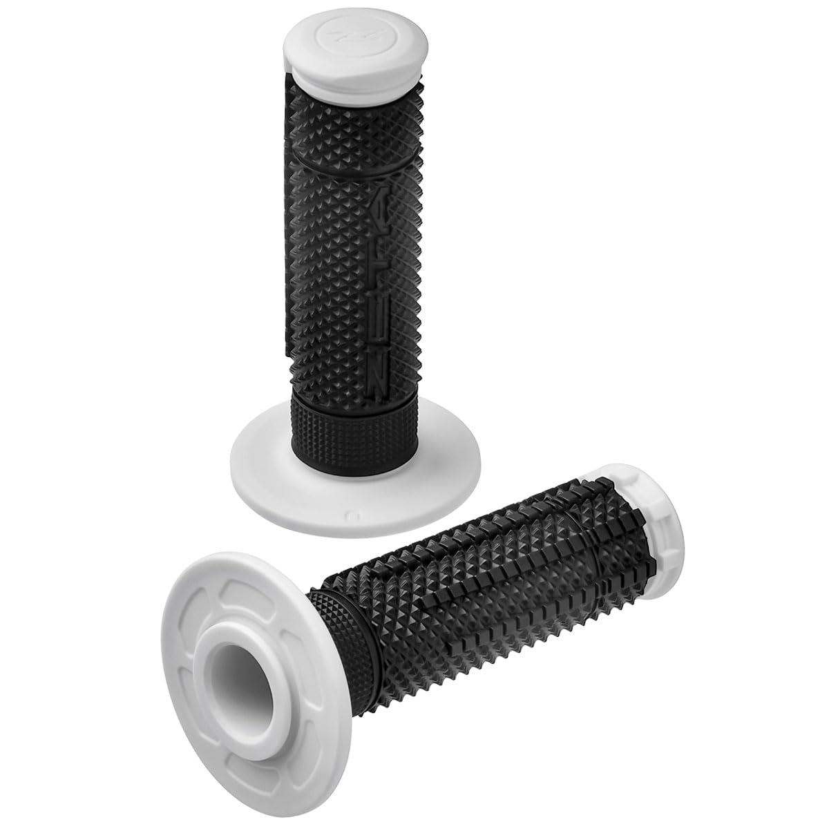 

ZETA Racing D4917 Edge Grip, Бело-черные, Закрытые концы, Диаметр ручки 0,9 дюйма (22,2 мм), Общее количество Medium