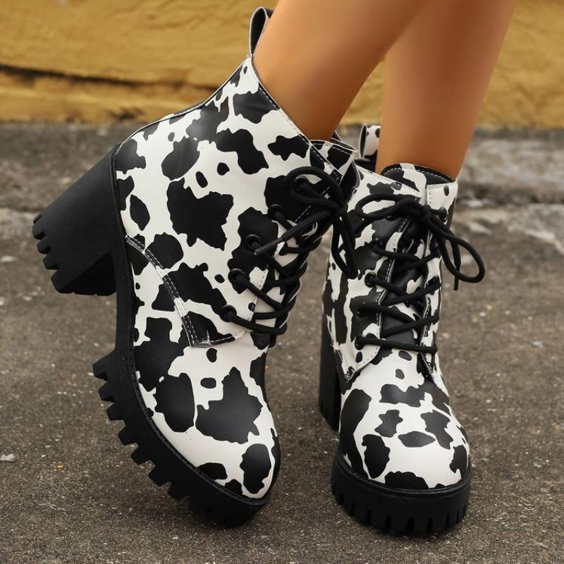 

Fashion cow pattern leather short boots autumn and winter new wear thick heel thick sole fashion boots 40 чёрный