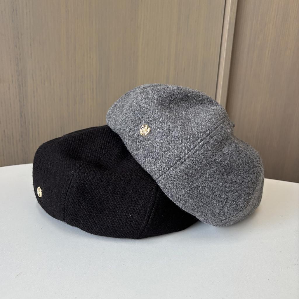 New Autumn and Winter Woolen Beret Women's Face Small Versatile Casual Painter Hat Retro British Style Newsboy Hat