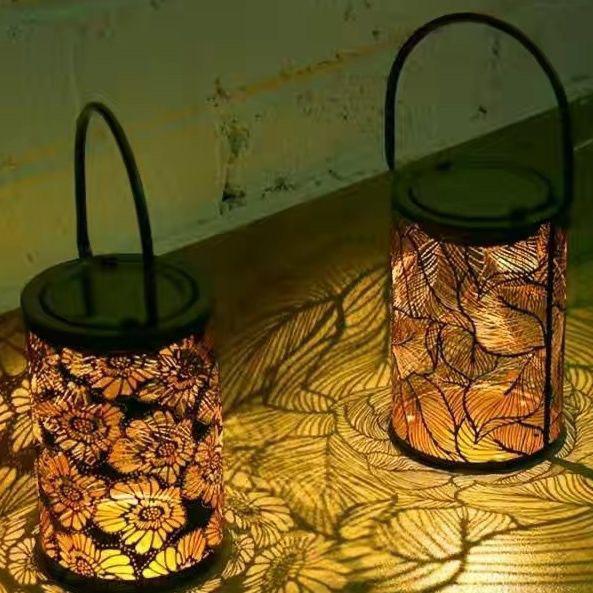 Lanterna Solar de Ferro Forjado para Exterior: Projetor de Sombras à Prova d'Água e Decoração de Luz de Jardim