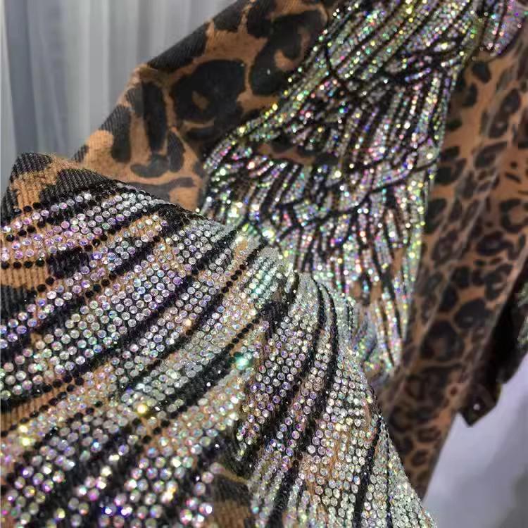 Extra Large Leopard Print Diamond Wing Jacket - Mid-Length, Loose Fit for Plus Size Women (200-300 Lbs)