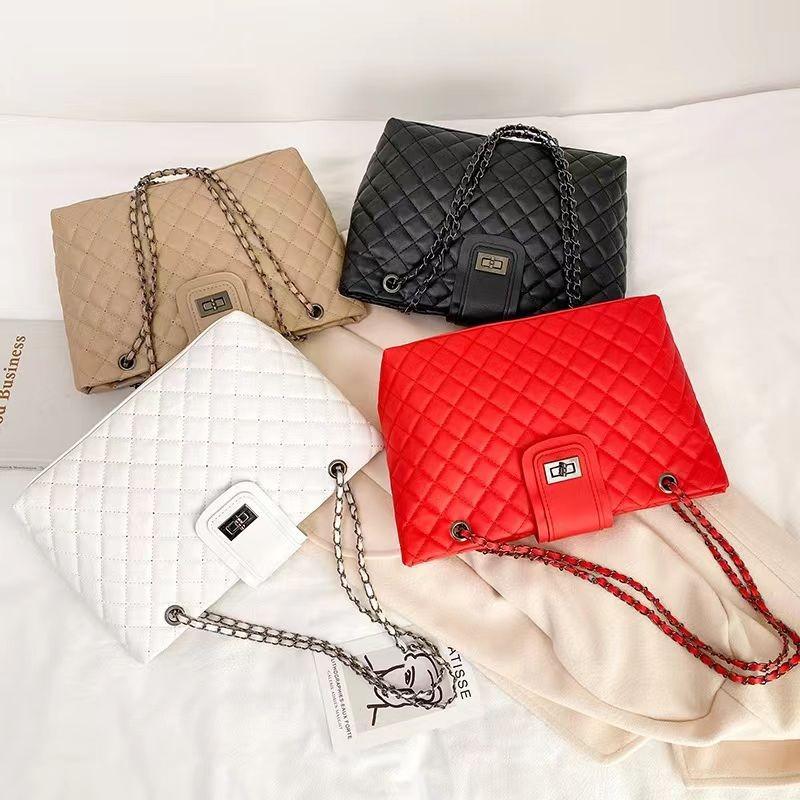 Simple rhombus embroidery thread underarm bag women's new lock shoulder bag large capacity chain portable messenger bag