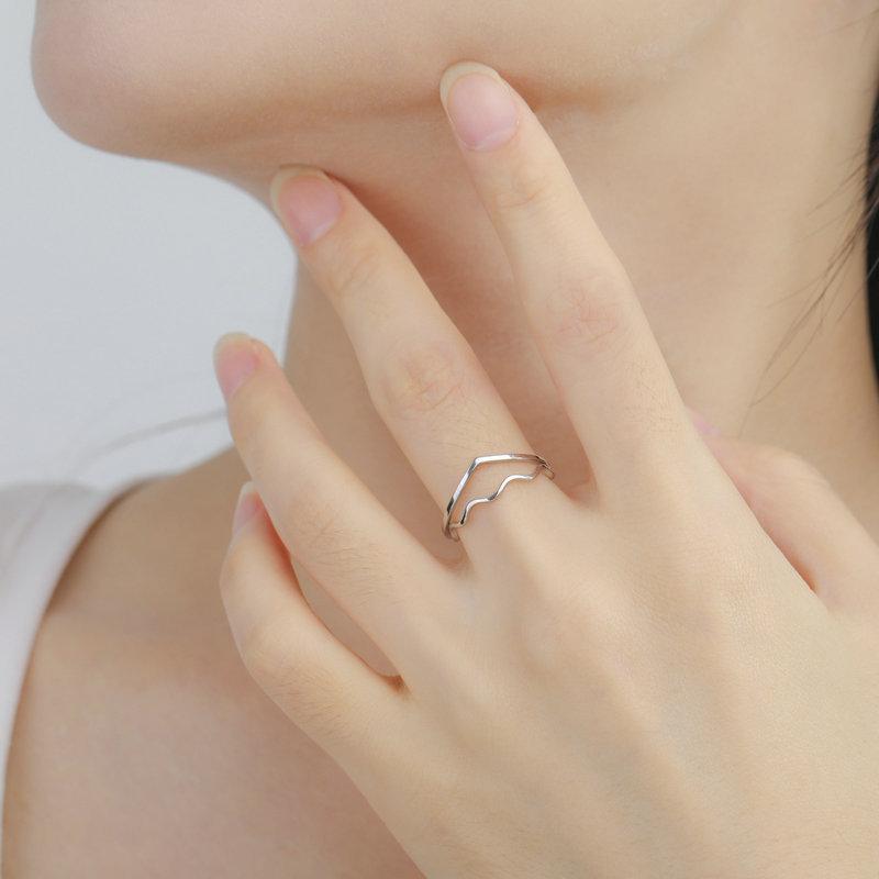 Minimalist High End Matte Circle Vacuum Gold Plated Non Tarnish Stackable Rings For Women Elegant Jewelry Set