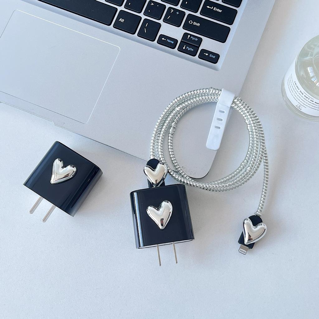 Love Apple 13 Data Cable Protective Cover 14 Plus Fast Charging Charging Head 20w Soft Case Charging Head Five-piece Set