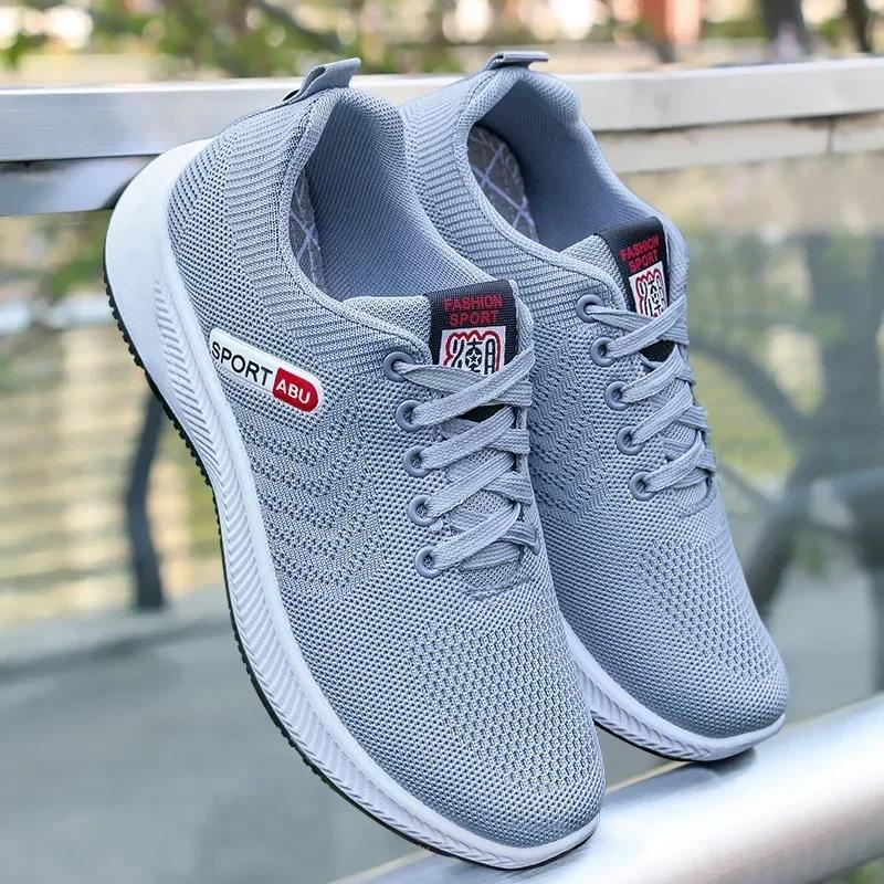 Man Casual Shoes Mens Sports Athletic Shoes Solid Black Trainers Size 39-44 Men Sneakers Lightweight Running Shoes