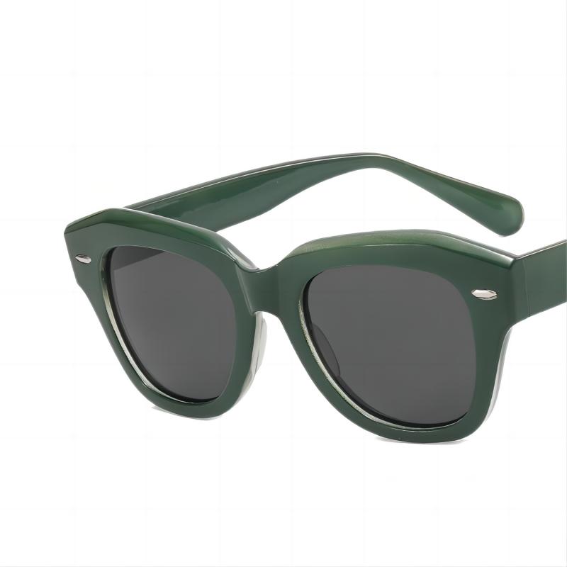 Irregular Rivets Sunglasses New Beach Excursion Uv Sunglasses Outdoor Riding Sunglasses Fashion Trend Wear Business Casual