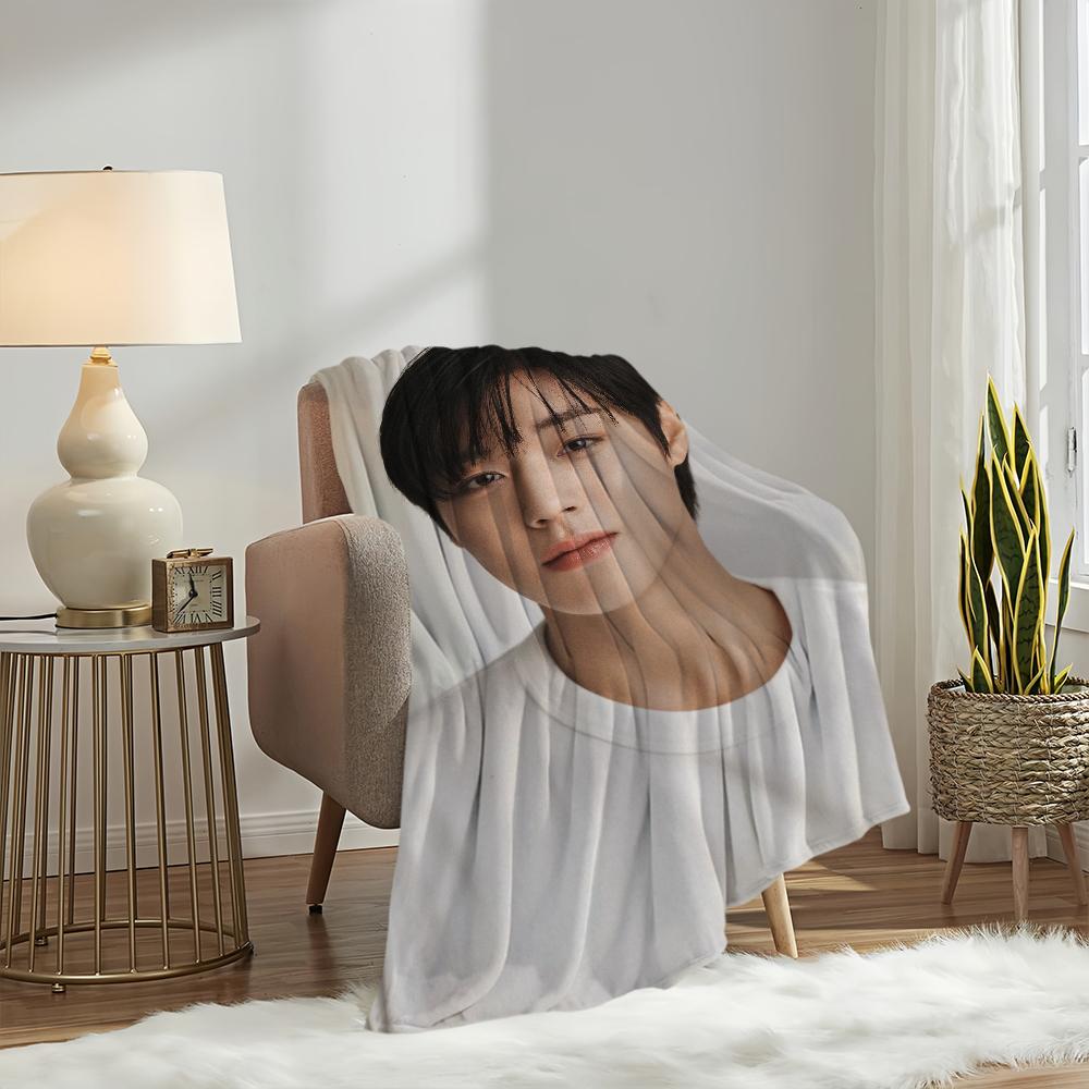 Kpop Boy P-Park Ji-Hoon Blanket Blanket for Couch Sofa Travel Home Hiking Picni Bed Beding Flannel Blanket birthday gift