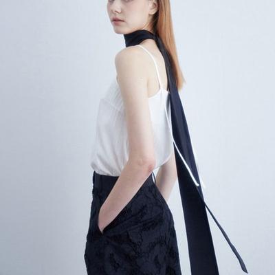 Accessoarer – Halsdukar & Sjalar