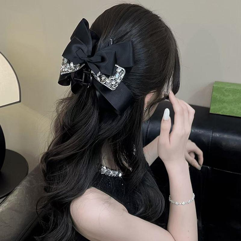 Elegant Butterfly Knot Hair Clip Women'S Summer  Style Hair Clip  Personality Back Of Head Shark Clip Hair Accessory