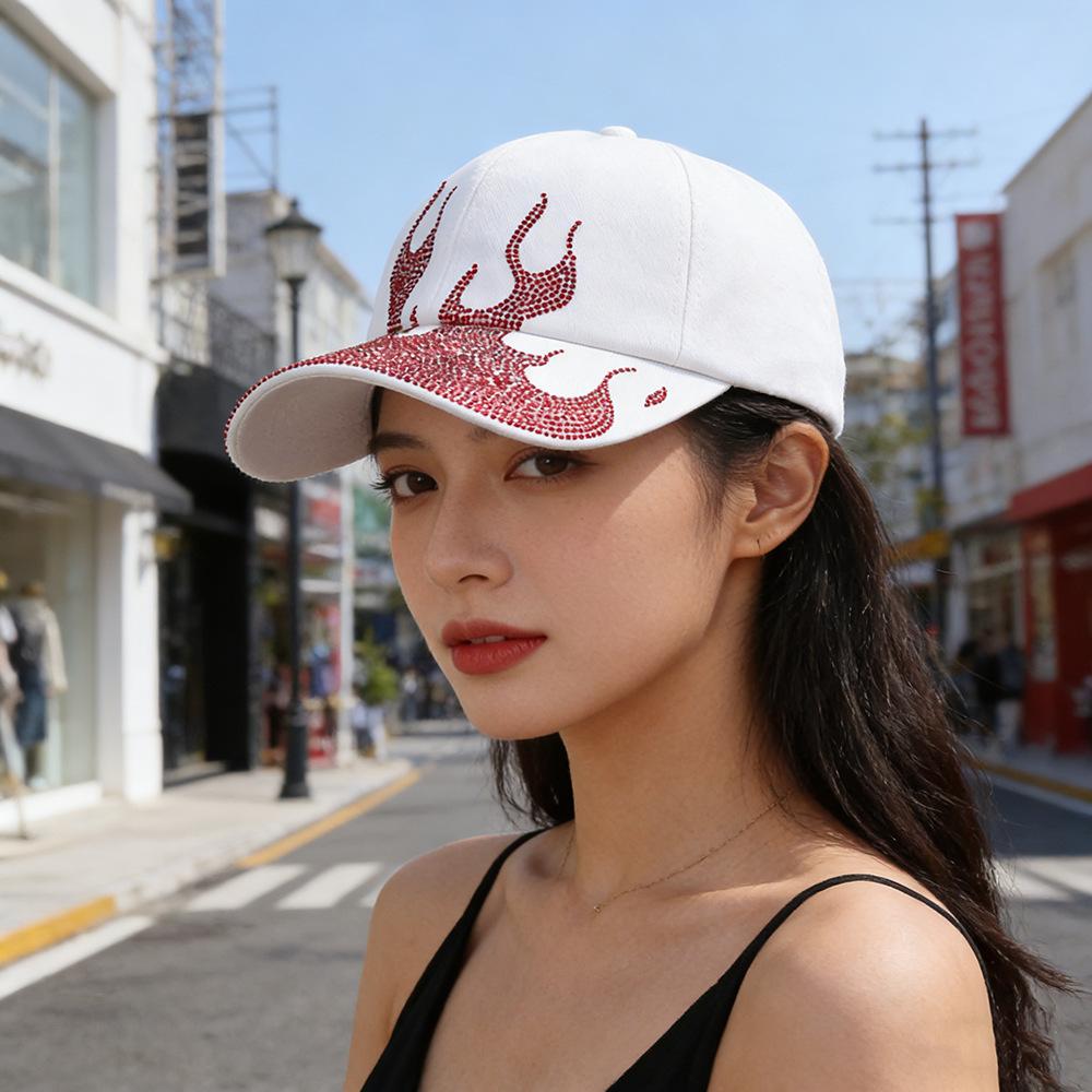 Spring and summer new personalized design fashionable flame hot diamond versatile baseball cap women's outdoor leisure sunshade cap