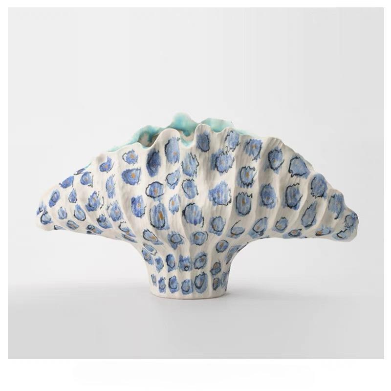 Abstract Ceramic Handicrafts Pleated Flowerpot Shell Vase Wavy Flower Vase Flower Arrangement Home Decoration Accessories