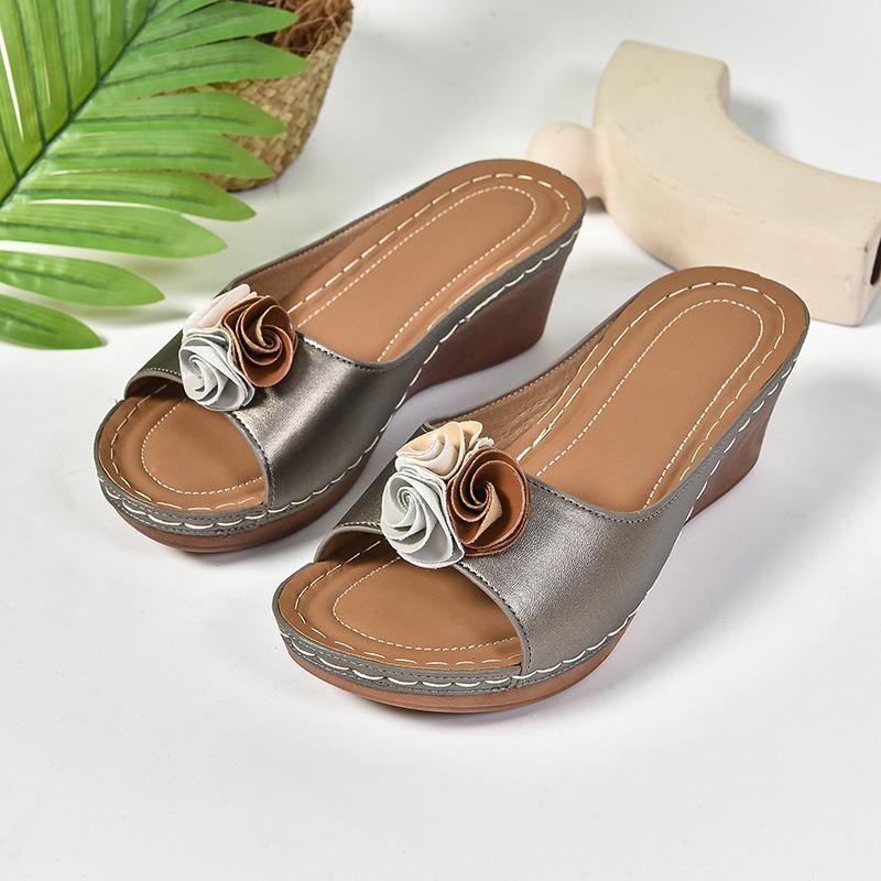 Flower color matching thick-soled one-word slippers women's outer wear wedge heel light solid color cool slippers