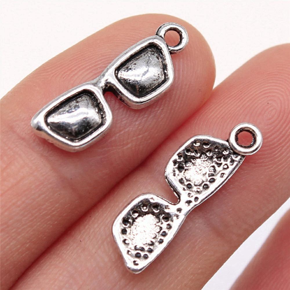 Charms Graduation Photo Props Pendants Vintage Jewelry Supplies QC064