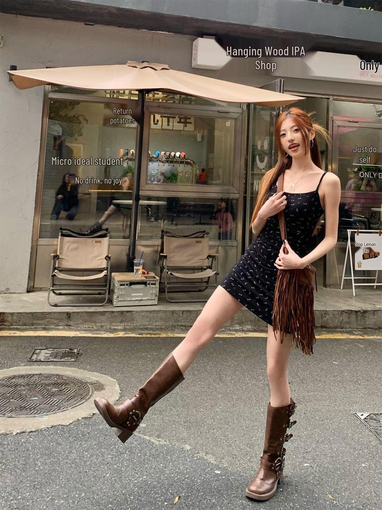 Spicy Girl Black Floral Spaghetti Strap Bodycon Dress - Women's Summer Petite Slimming Short Dress