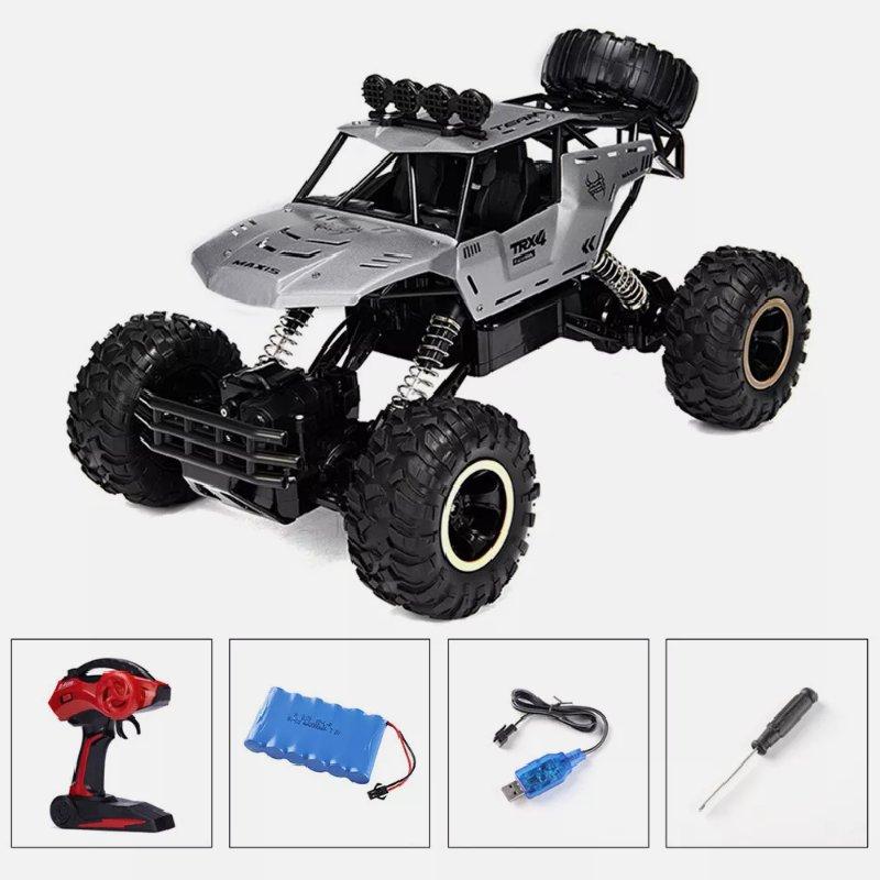 

Полноприводный Дрифтующий Внедорожник на Радиоуправлении Детская Электрическая Игрушка серебряный