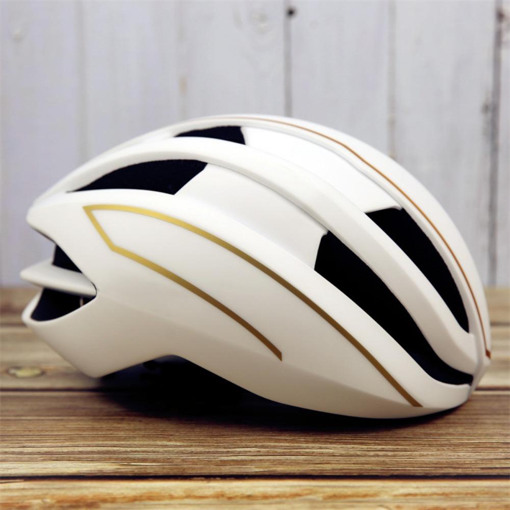 Professional Pneumatic Wind-breaking Outdoor Mountain Road Bicycle Riding Helmet Integrated Forming Pulley Bicycle Hard Hat