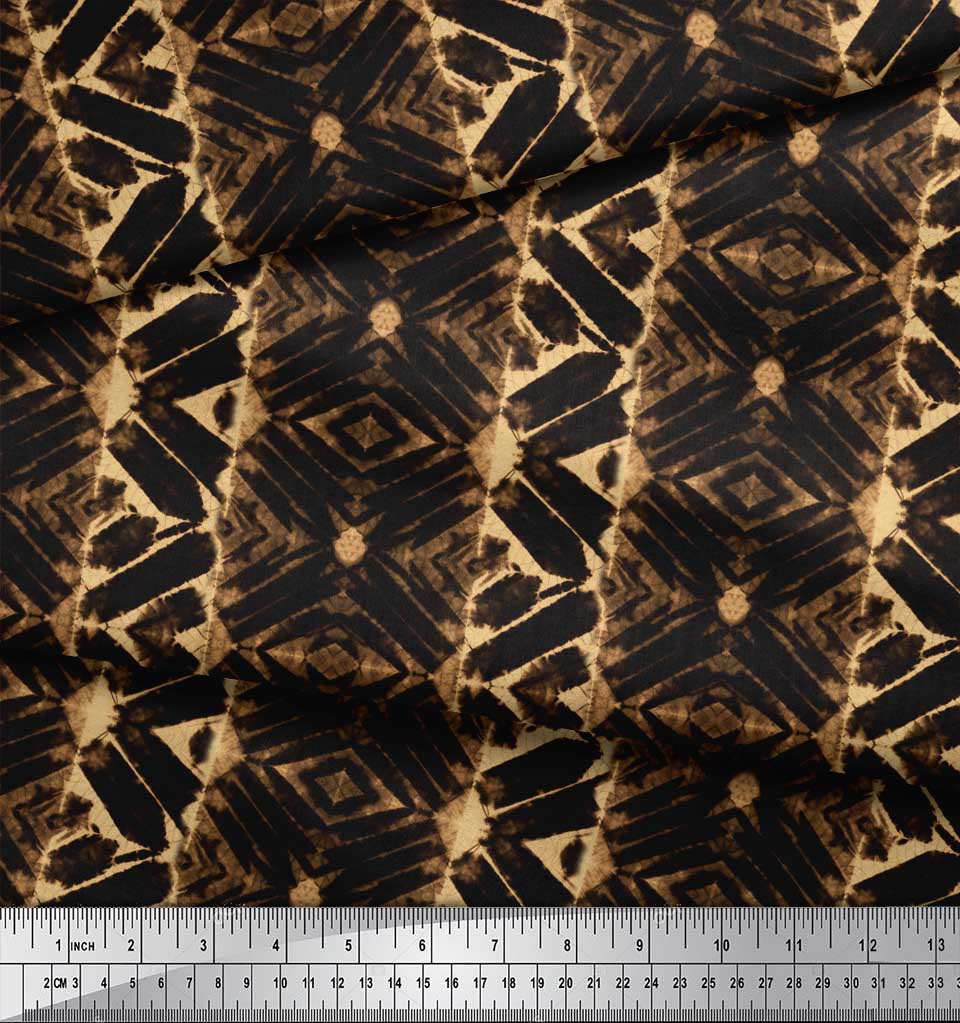 Soimoi Brauner Poly Kreppstoff Geometrischer Batikdruck Stoff pro Yard 42 Zoll