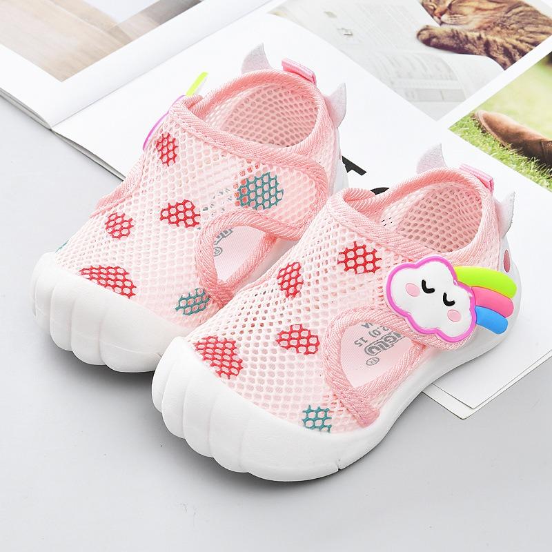 Chaussures d'été pour enfants, chaussures pour bébé de 0 à 3 ans, chaussures d'apprentissage de la marche style fin anti-glissement dessin animé pour l'intérieur, chaussures d'été en mesh pour nourrisson à semelle souple
