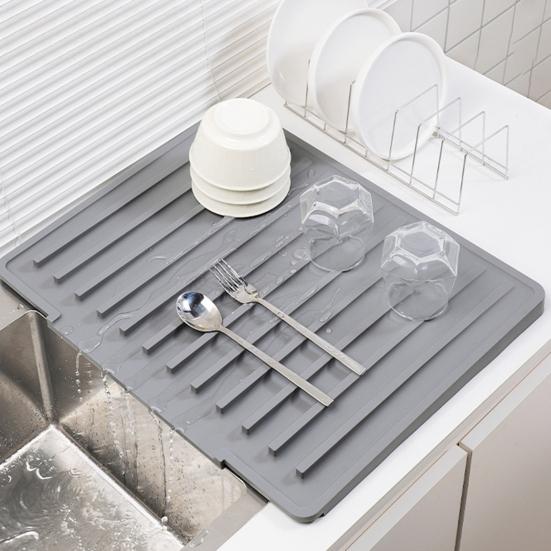 Sink Drain Mat Non-Slip Surface Large Size Thick Silicone Heat Resistant Flexible Cutlery Holder with Slope Drainage Design