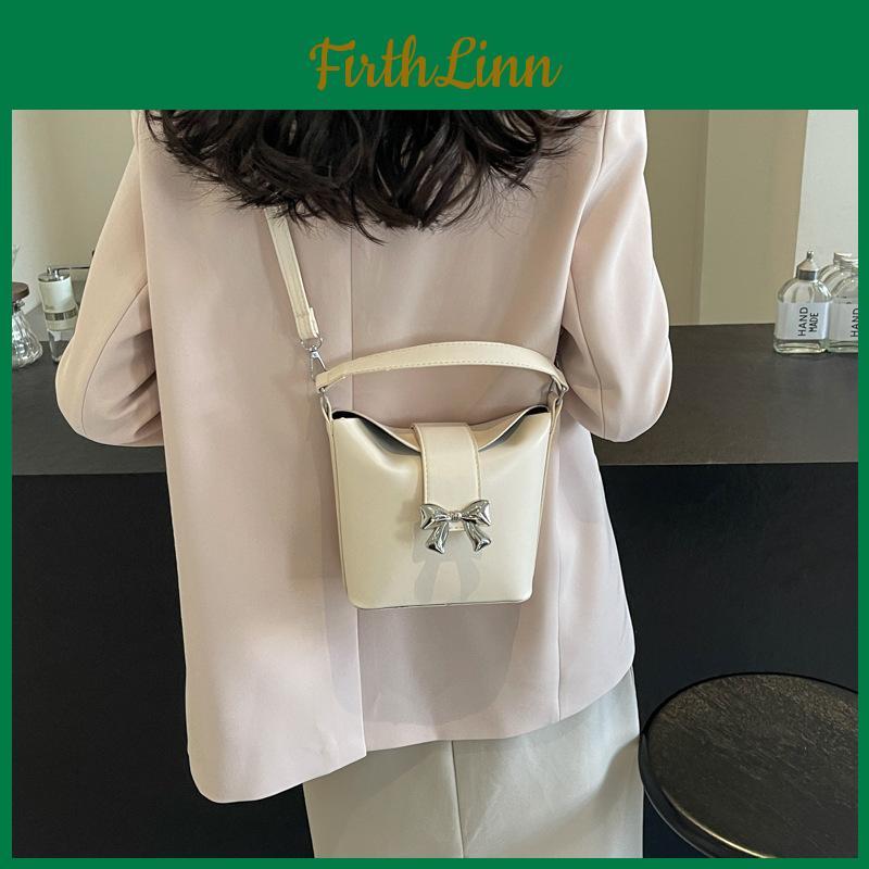 2024 New Casual Armpit Bag Simple Street Fashion Handbag Crossbody Bucket Bag Women French Chic Shoulder Bag Black