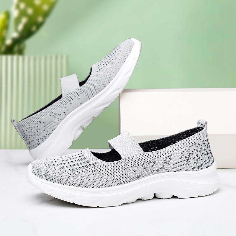 Zhongjianbu shoes women's spring and summer flying weaving breathable lightweight non-slip casual shoes sports style casual shoes square dance shoes