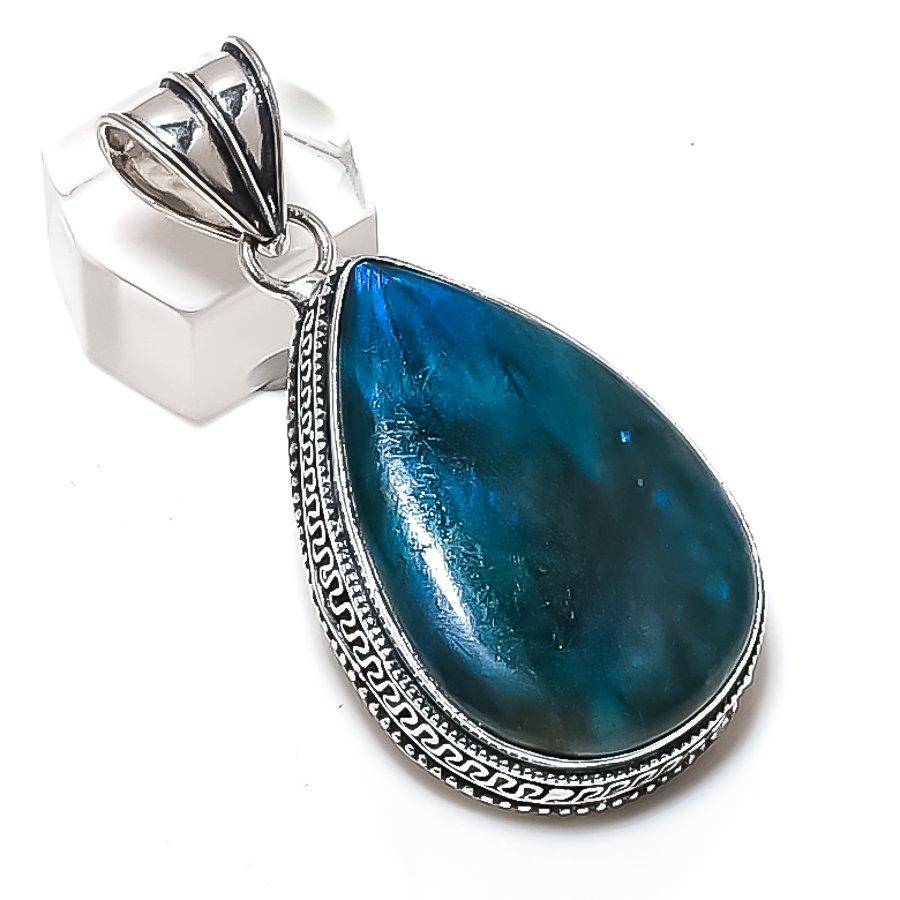 

Natural Blue Labradorite Gemstone 925 Sterling Silver Jewelry Pendant 2.17 P6Y40