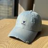 2026Matching Korean-style heart-embroidered baseball cap for couples, women's spring-summer simple versatile soft-top duckbill cap that makes the