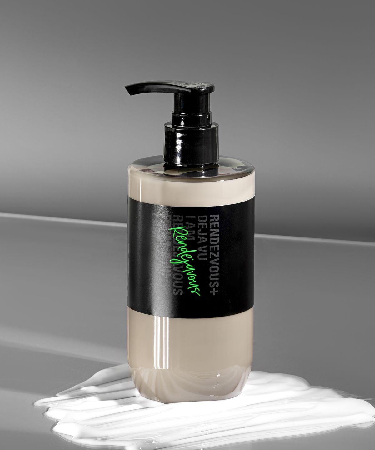 Foret de Visa Perfume High Moisturizing Body Lotion 300ml