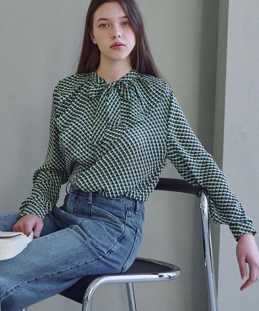 LUSIDA Rodin Pattern Ribbon Blouse