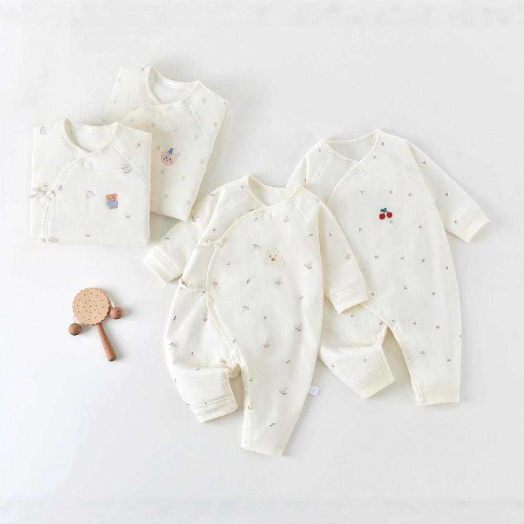 Butterfly Print Cotton Rompers for Newborns - Unisex Spring/Autumn Outfit