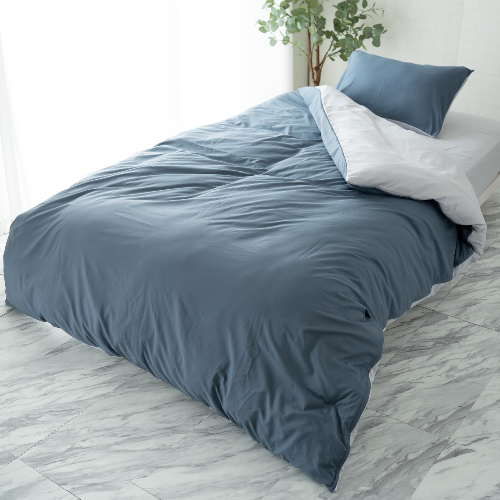 

Sylphys Пододеяльник Синий Скандинавский Включает Одеяло Простыню и Идеально подходит для Нового Комплект из 3 предметов 150x210 см, Односпальный, Двусторонний, Стиль, Чехол, Простыня, Наволочки, синий