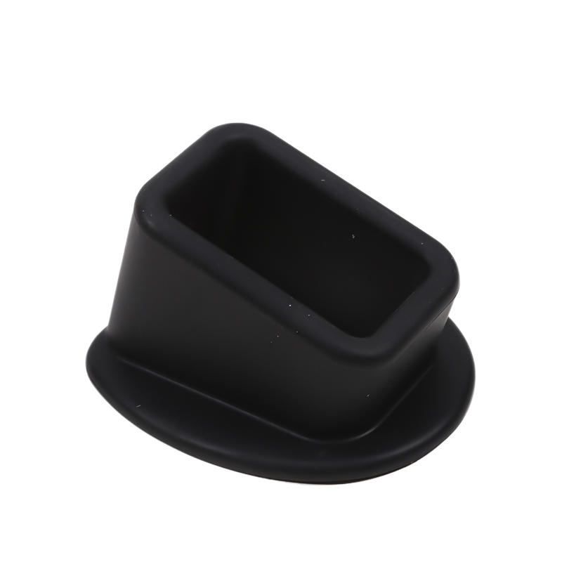 

1pcs Car Seatbelt Locking Upright Device Card Slot Bracket Silicone Buckle Protective Cover Guard Belt Holder Car Accessories чорний