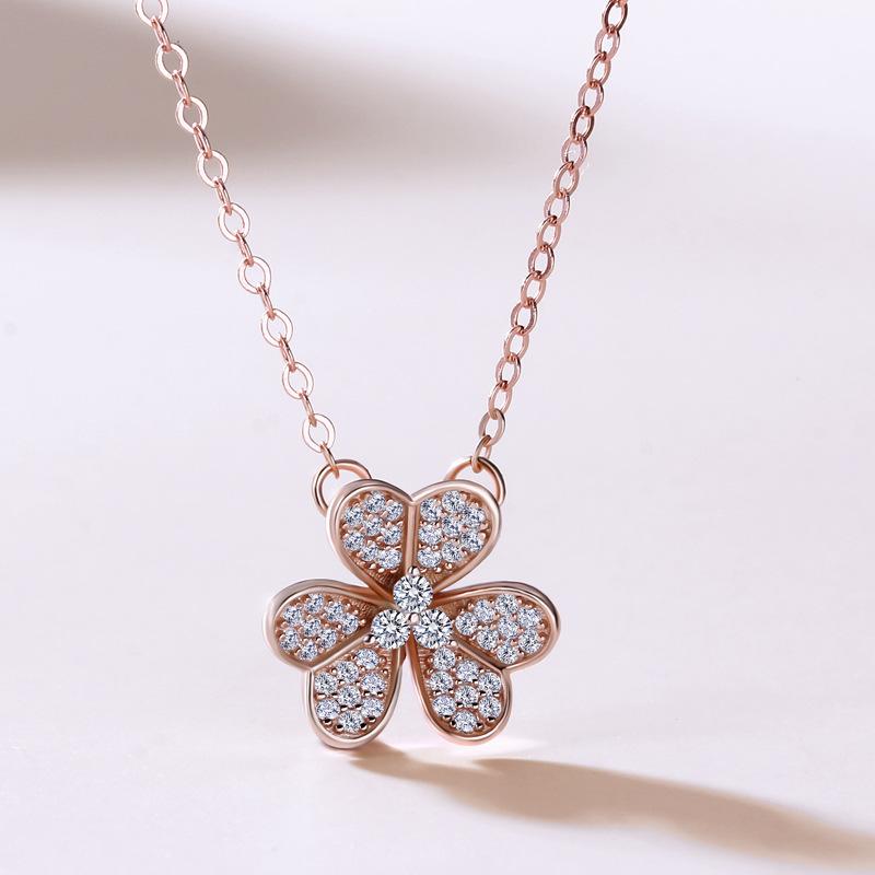 

Ювелирные изделия Ожерелье с клевером Корейская весенняя подвеска ins Fashion Light Luxury Mori Collarbone Chain