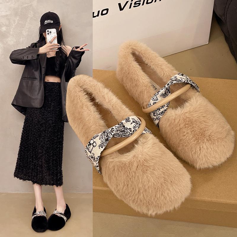 Women s Fuzzy Flats with Cozy and Stylish Wear Retro and Versatile Fashion Design Sense Cotton Slippers for External Wear 35 хаки 2898₽