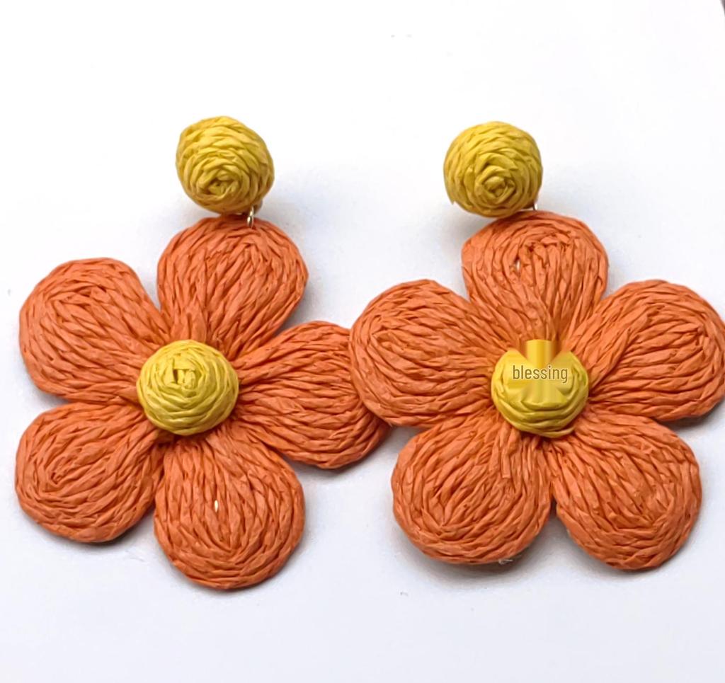 Hand-Woven Raffia Flower Earrings: Colorful, Sweet, Exaggerated Drops